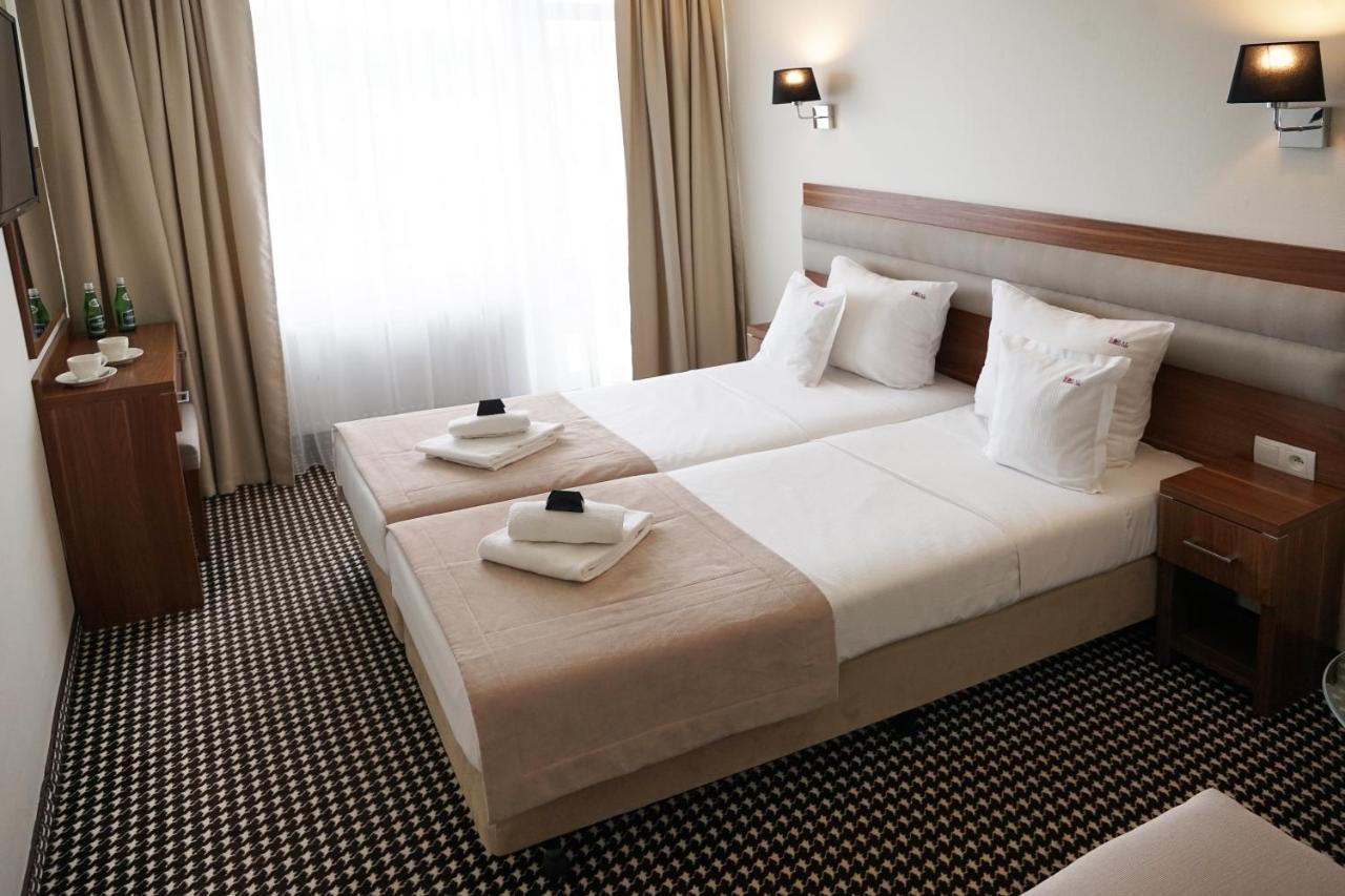 Koral Live Hotell Kołobrzeg Exteriör bild