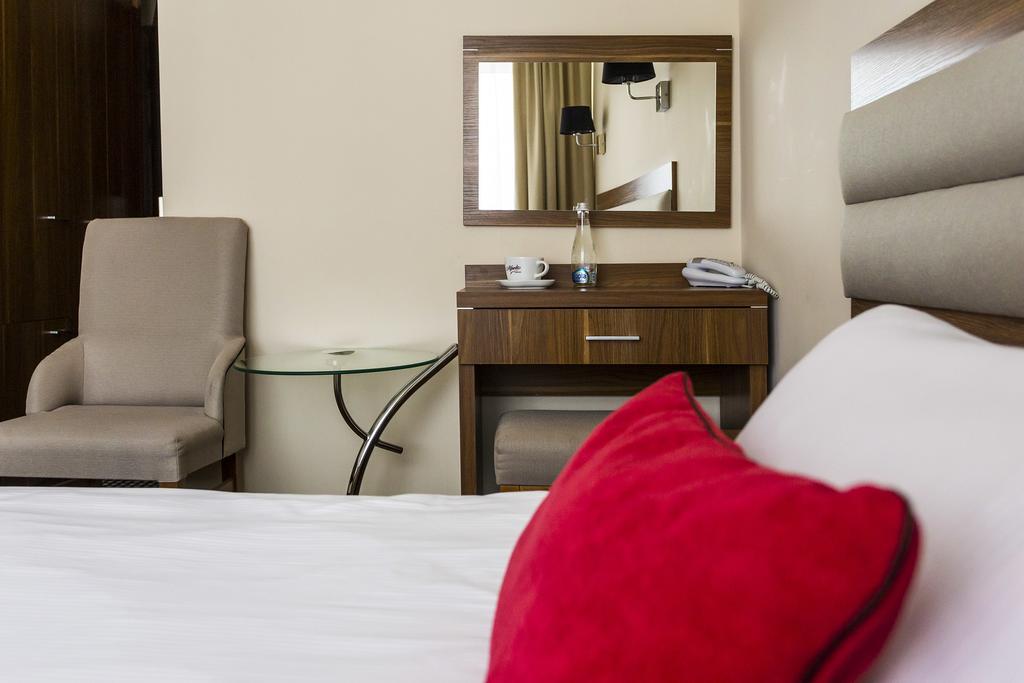 Koral Live Hotell Kołobrzeg Exteriör bild