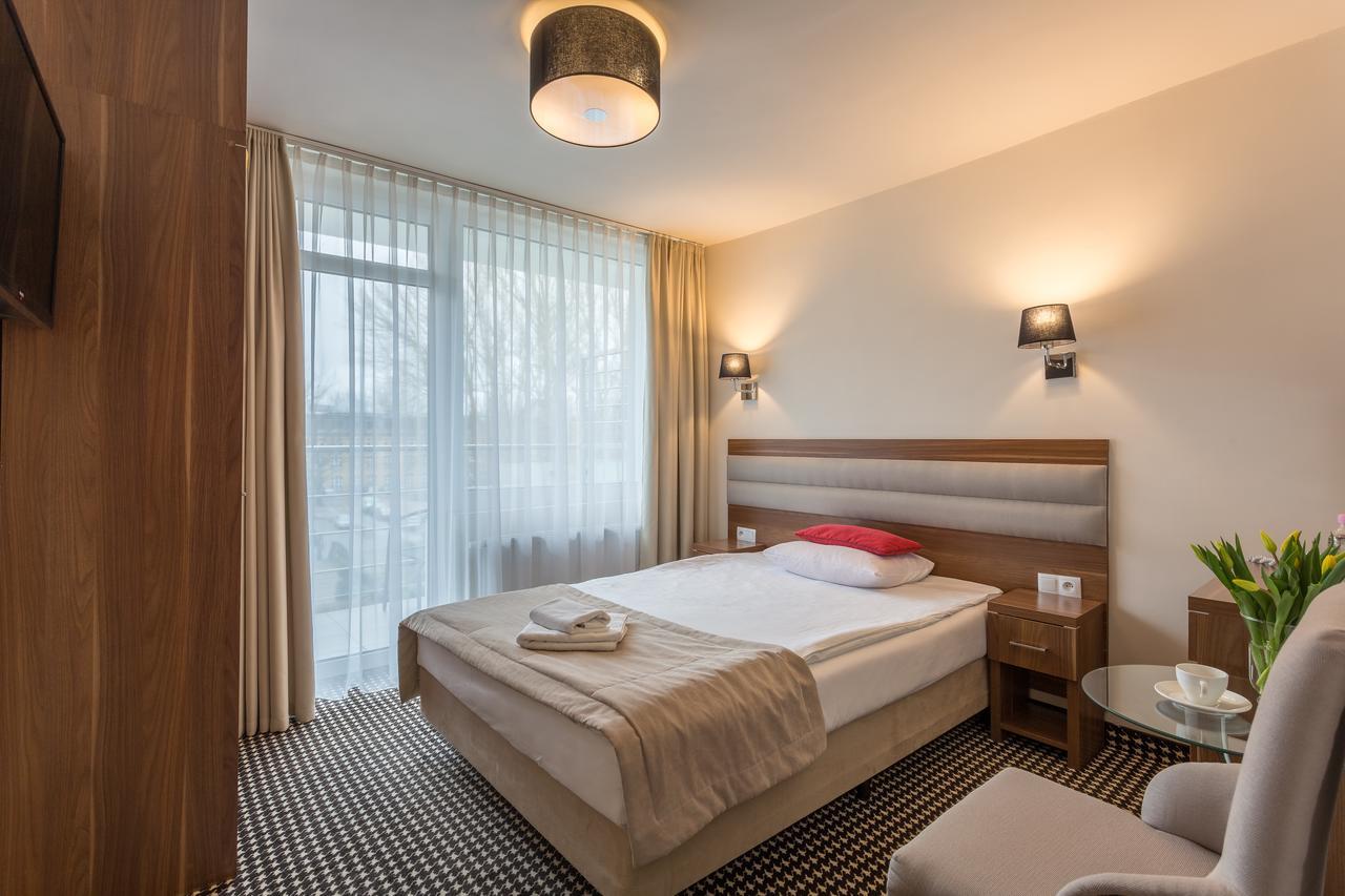 Koral Live Hotell Kołobrzeg Exteriör bild